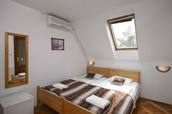 Hotel Rubinia Еґер Екстер'єр фото